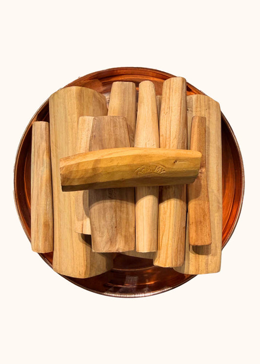 Chandan/Sandalwood-White (मलयागिरि चंदन लकड़ी)