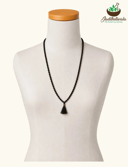 Black Hakik Mala (काला हक़ीक़ माला)